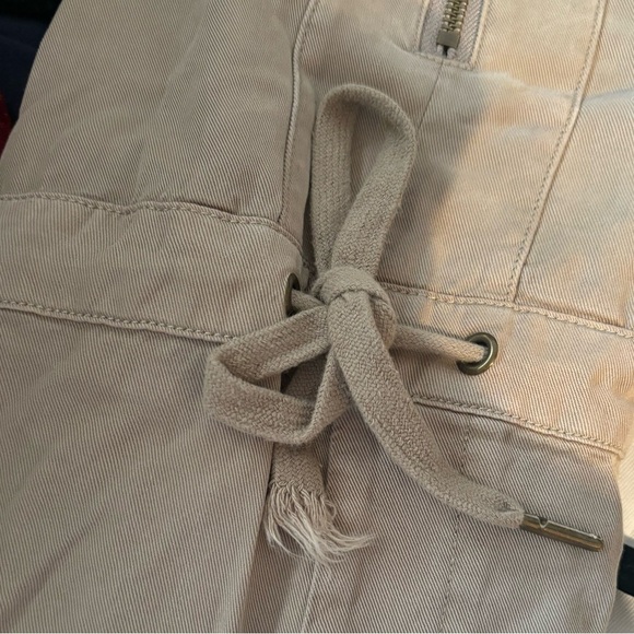 Pam & Gela Patch Pocket Romper Tan Small *FLAW* Drawstring Long Sleeve Revolve - Picture 12 of 12